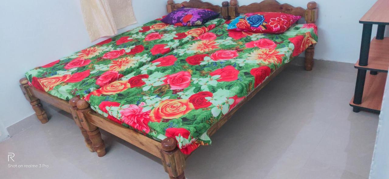 Rajatheeram Beach Homestay & Backwater Cruise Alleppey Alappuzha Extérieur photo